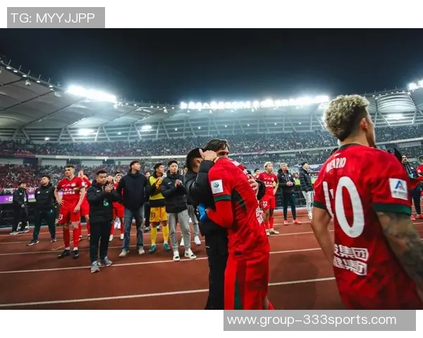 河南队足协杯决赛球衣曝光印有对阵信息与大象图腾设计引发热议