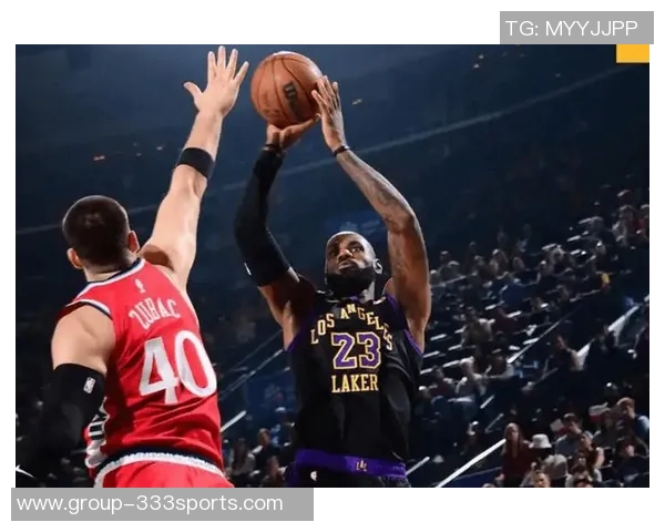 洛城德比即将来袭快船小卡状态良好湖人博格丹出战存疑